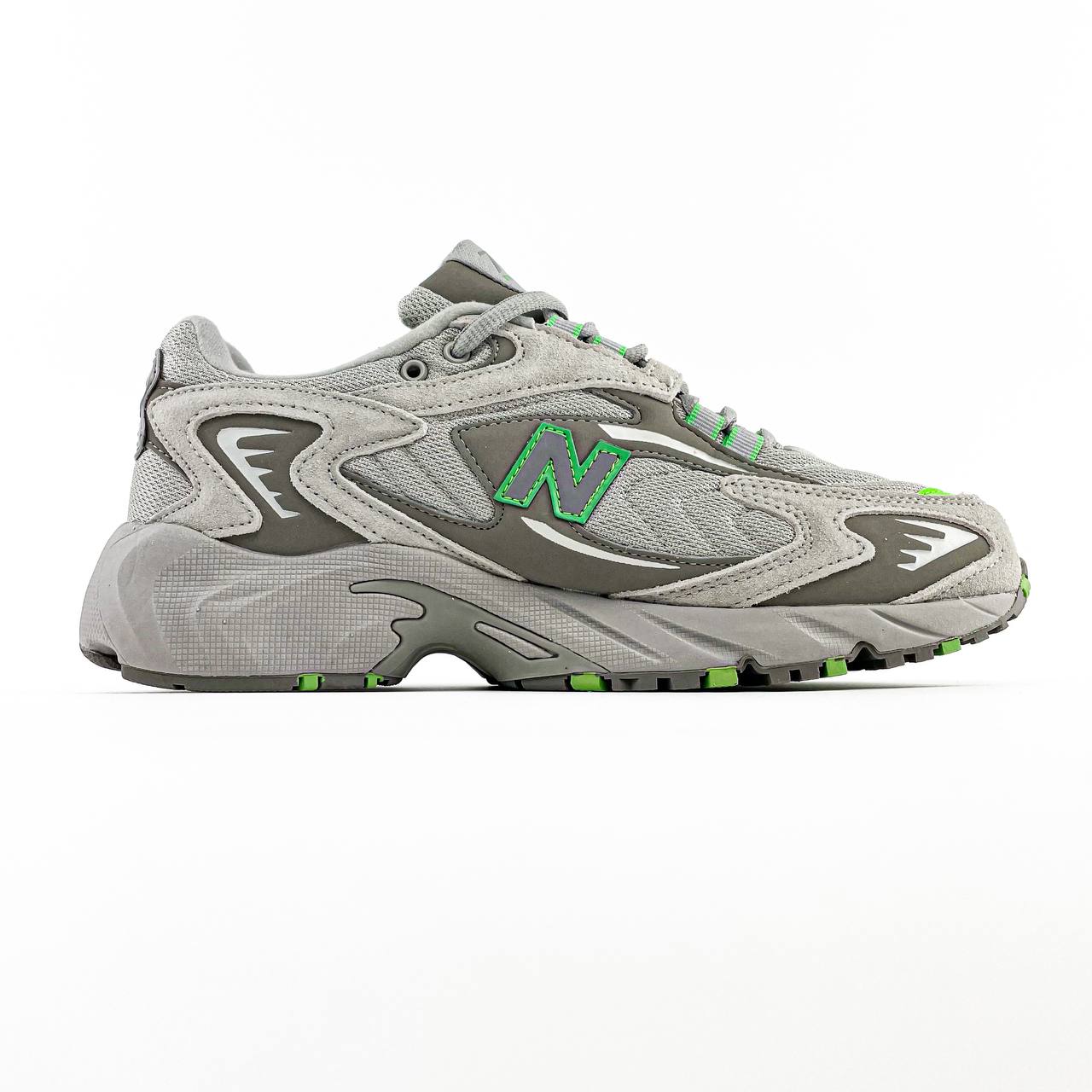 New Balance 725 Grey Green