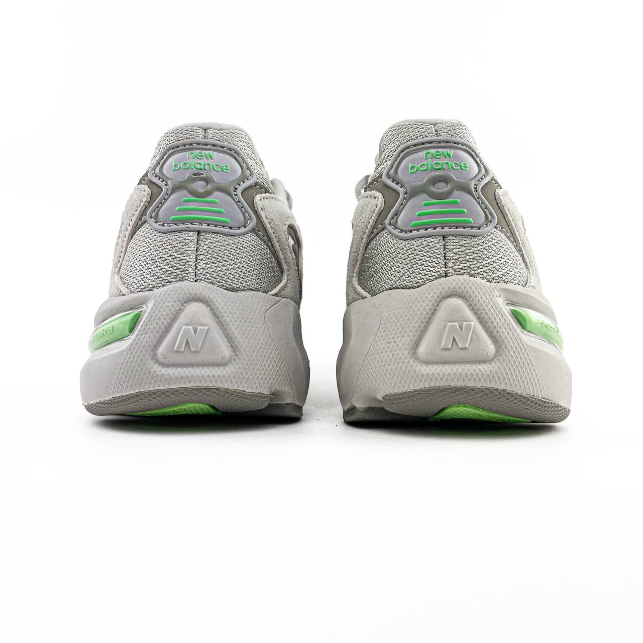 New Balance 725 Grey Green