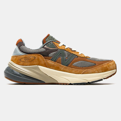 New Balance 990v6 x Carhartt