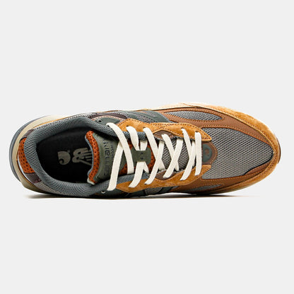 New Balance 990v6 x Carhartt