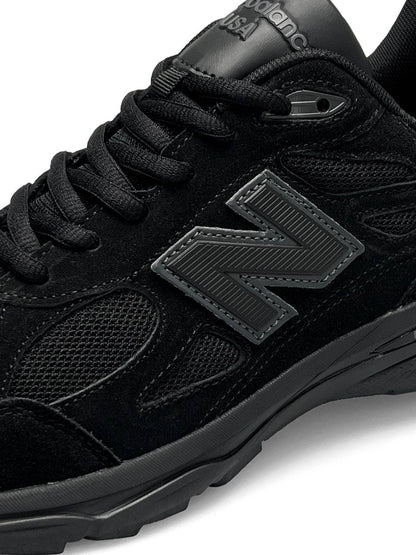 New Balance 990 All Black