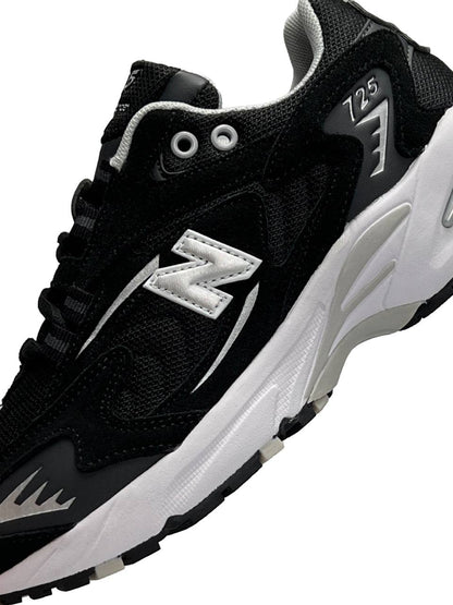 New Balance 725 Black White Silver