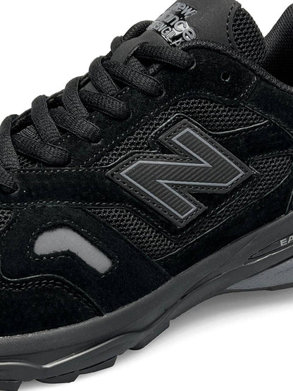 New Balance 920 Black