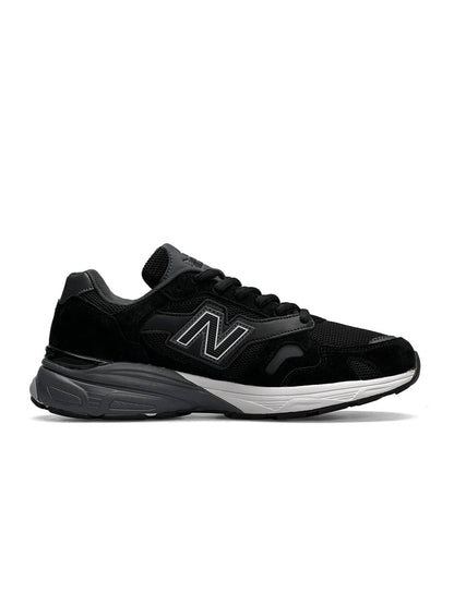 New Balance 920 Black White