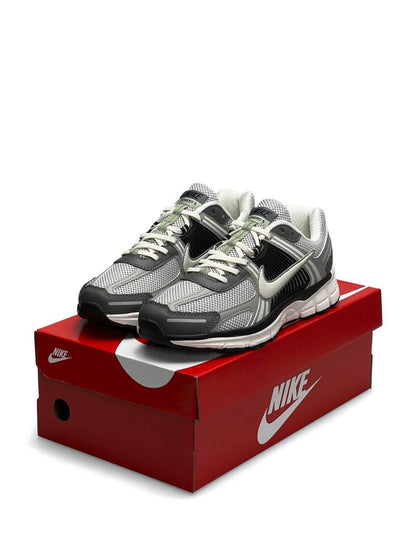 Nike Vomero 5 Gray Black Green