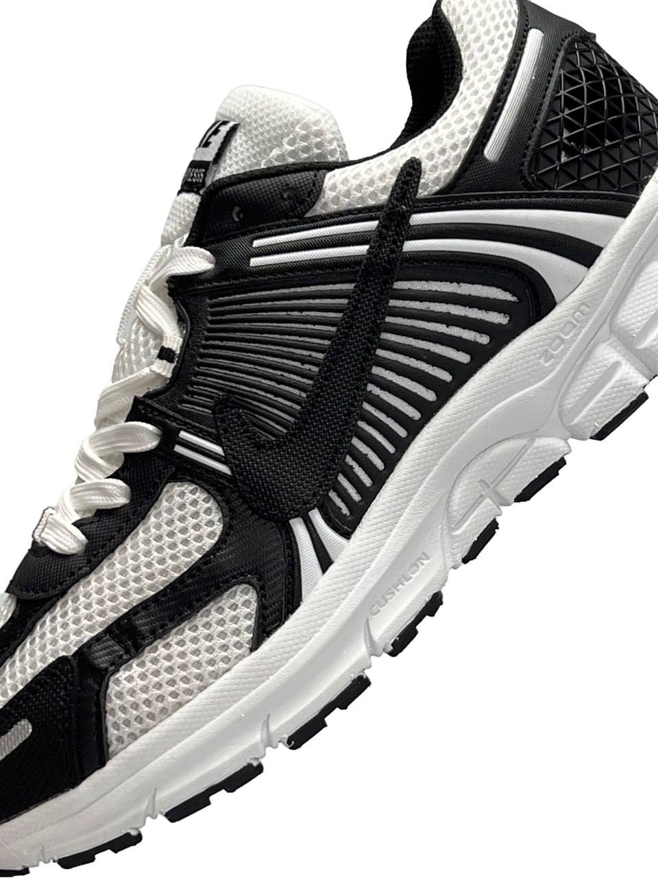 Nike Vomero 5 New White Black