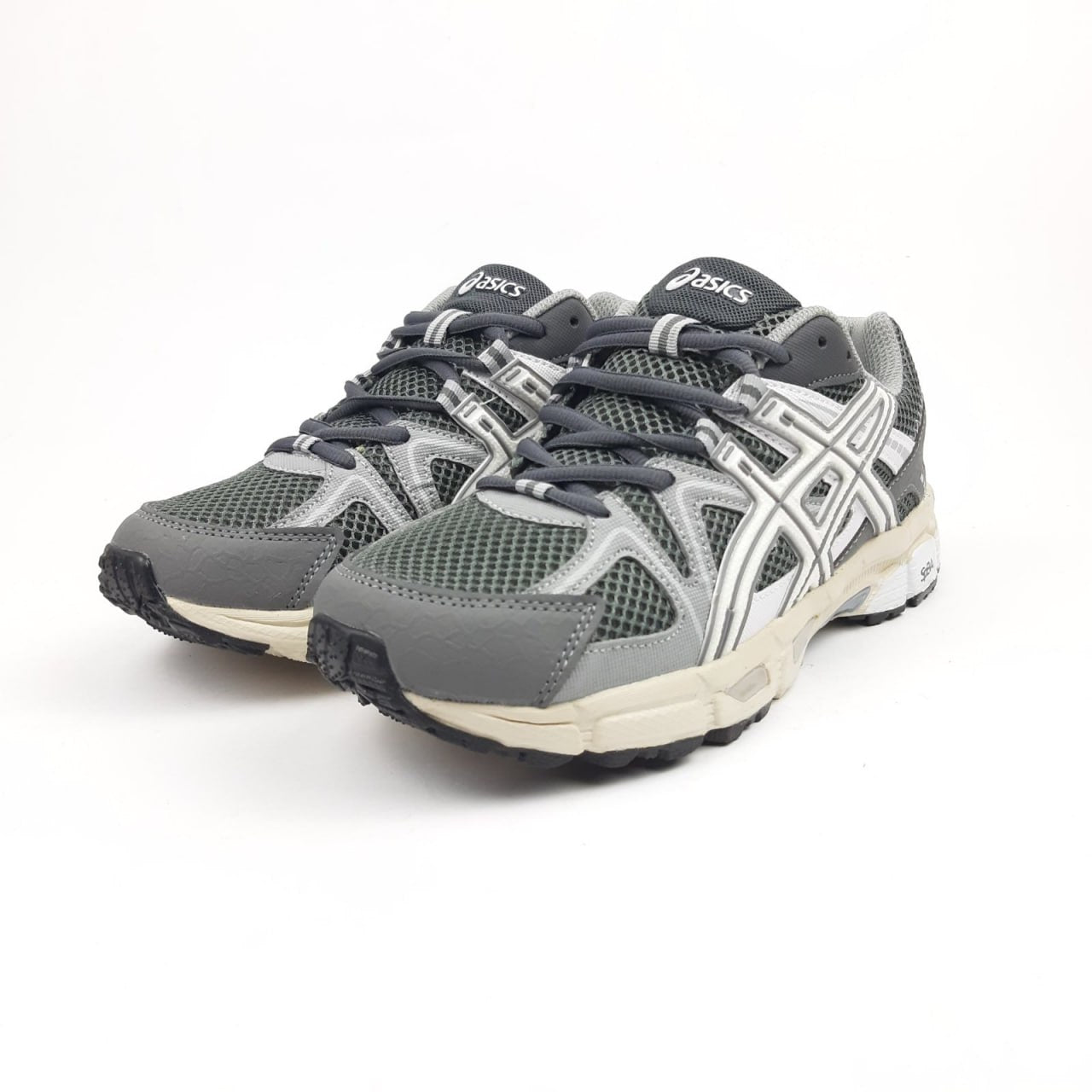 Asics Gel-Kahana 8 Grey White