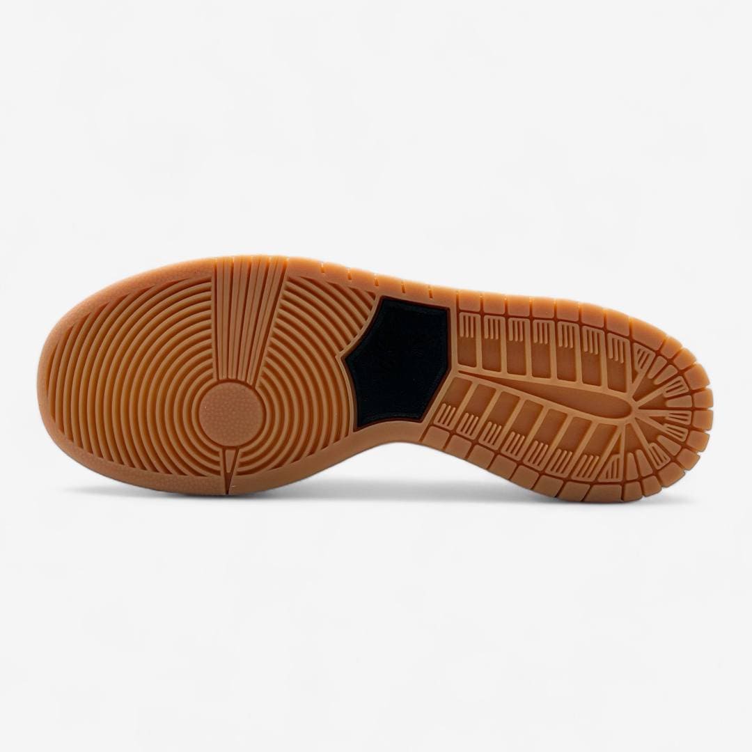 Nike SB Dunk Black Gum
