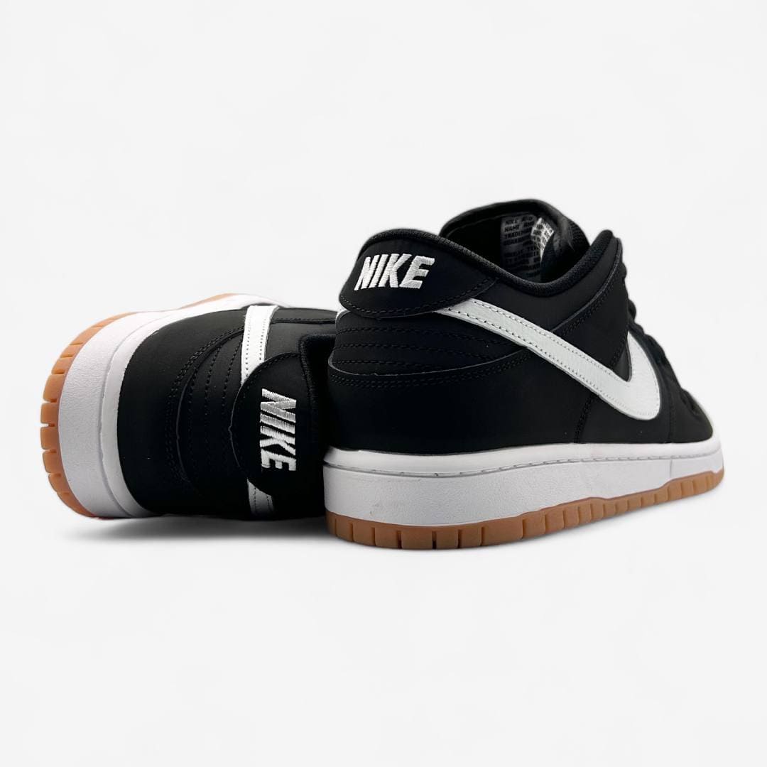 Nike SB Dunk Black Gum