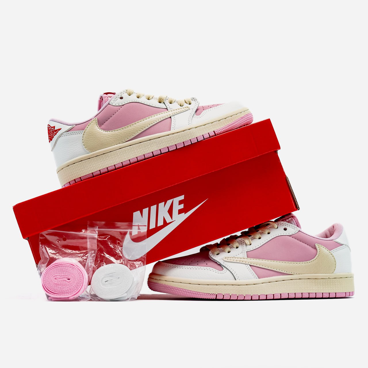 Nike Air Jordan 1 Low x Travis Scott Pink