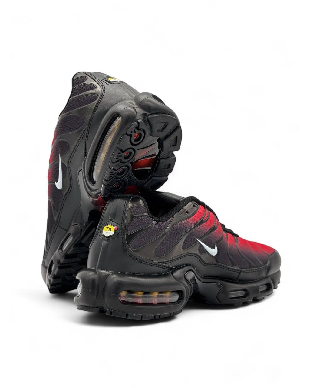 Nike Air Max TN Plus Black Red / Pink Sunset