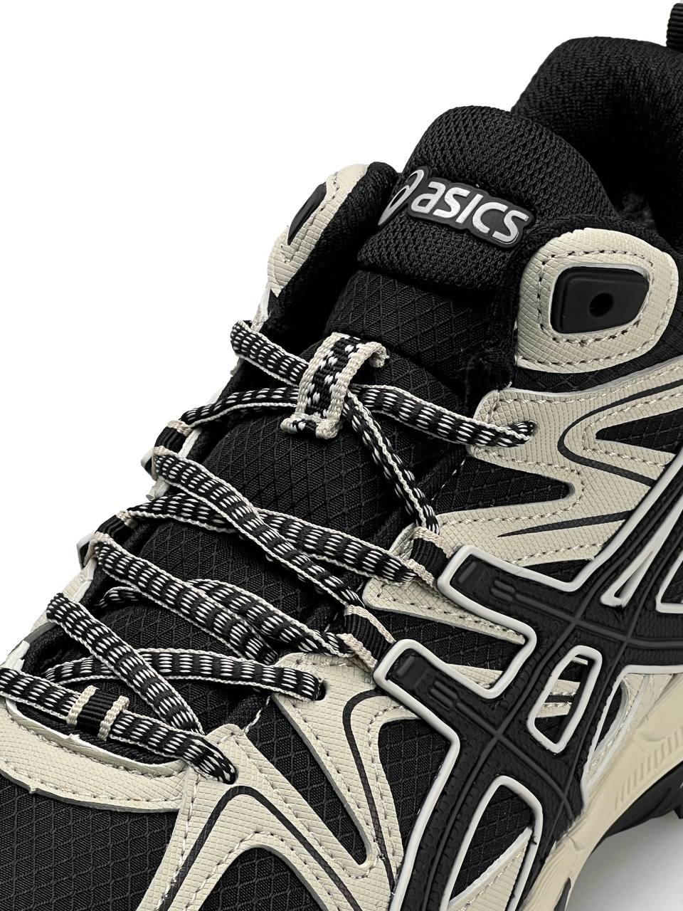 Asics Gel-Kahana 8 Hight Beige Black Fur