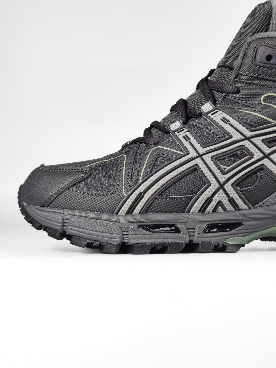 Asics Gel-Kahana 8 Hight Dark Grey Fur