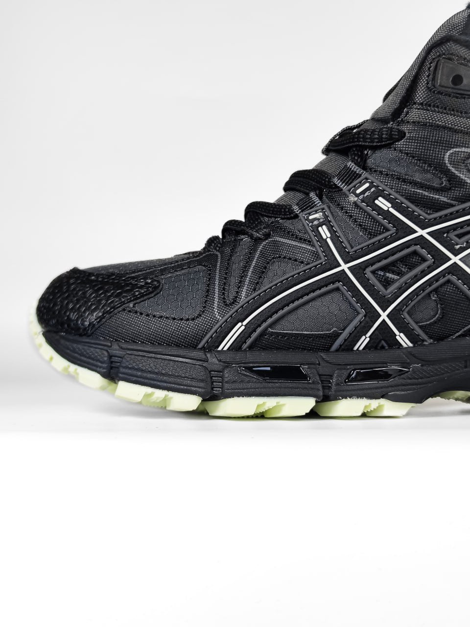 Asics Gel-Kahana 8 Hight Fur Black Haki