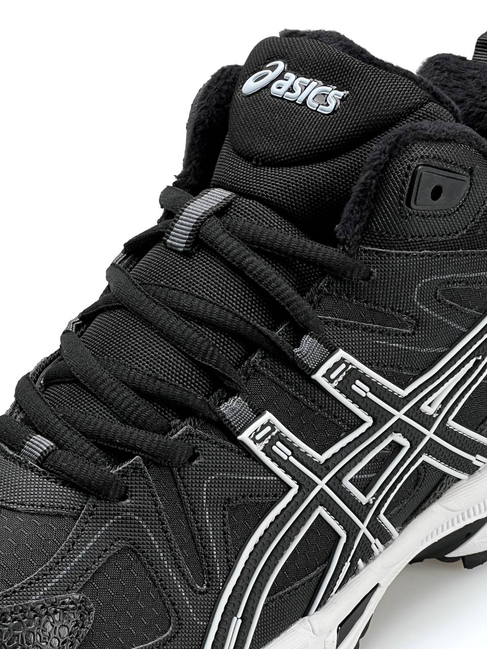 Asics Gel-Kahana 8 Hight Black White Fur II