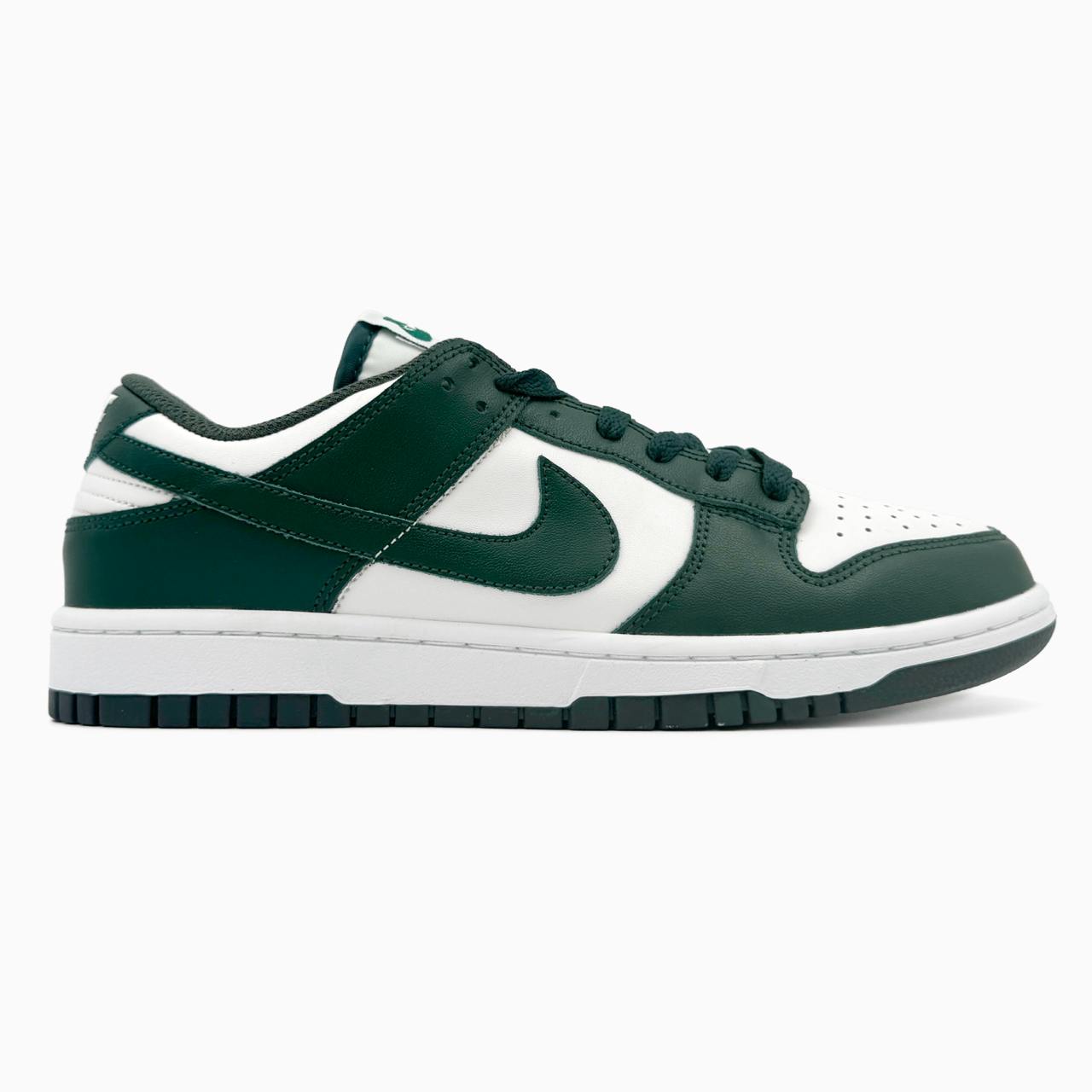 Nike SB Dunk Low Varsity Green