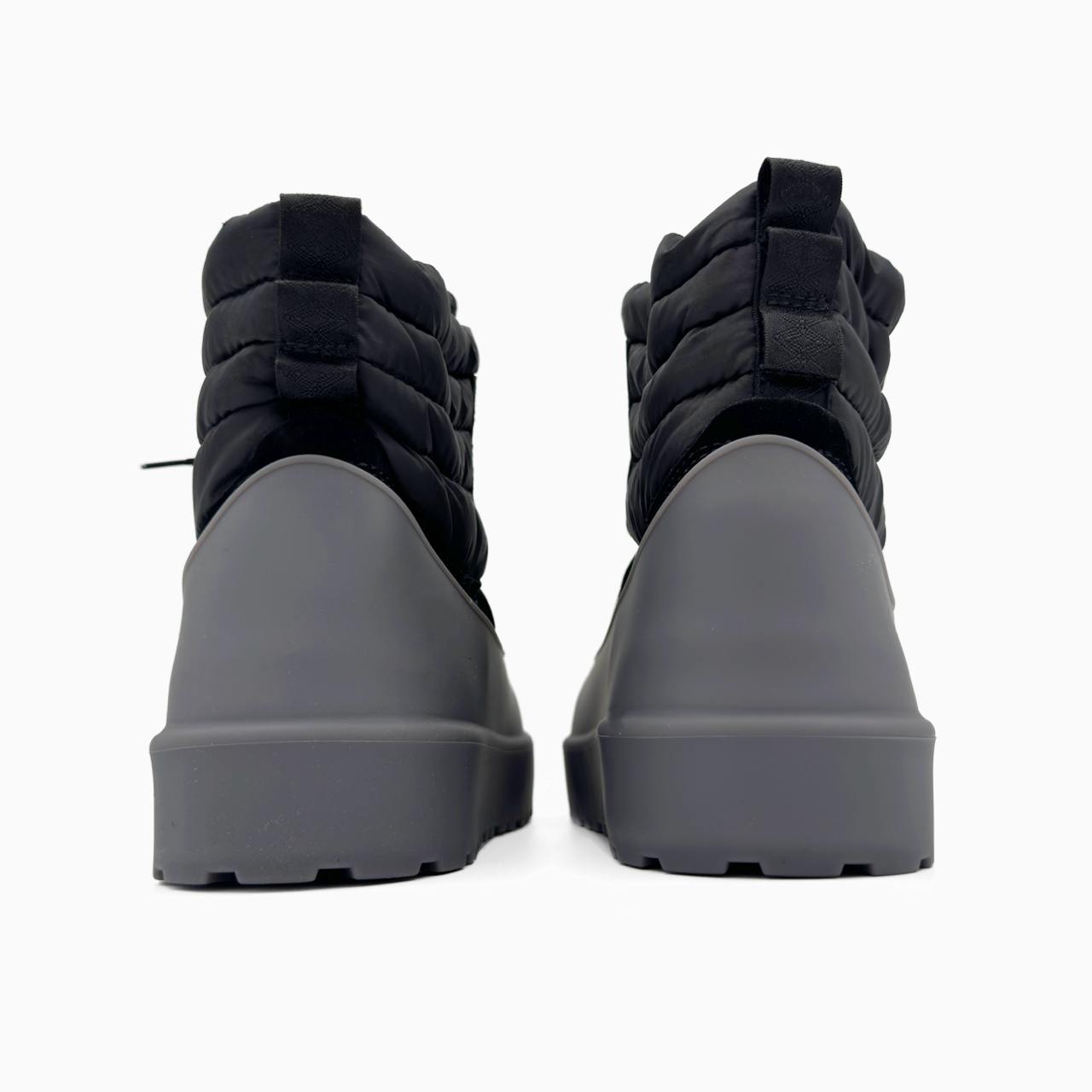 UGG Classic Mini Lace-Up Black