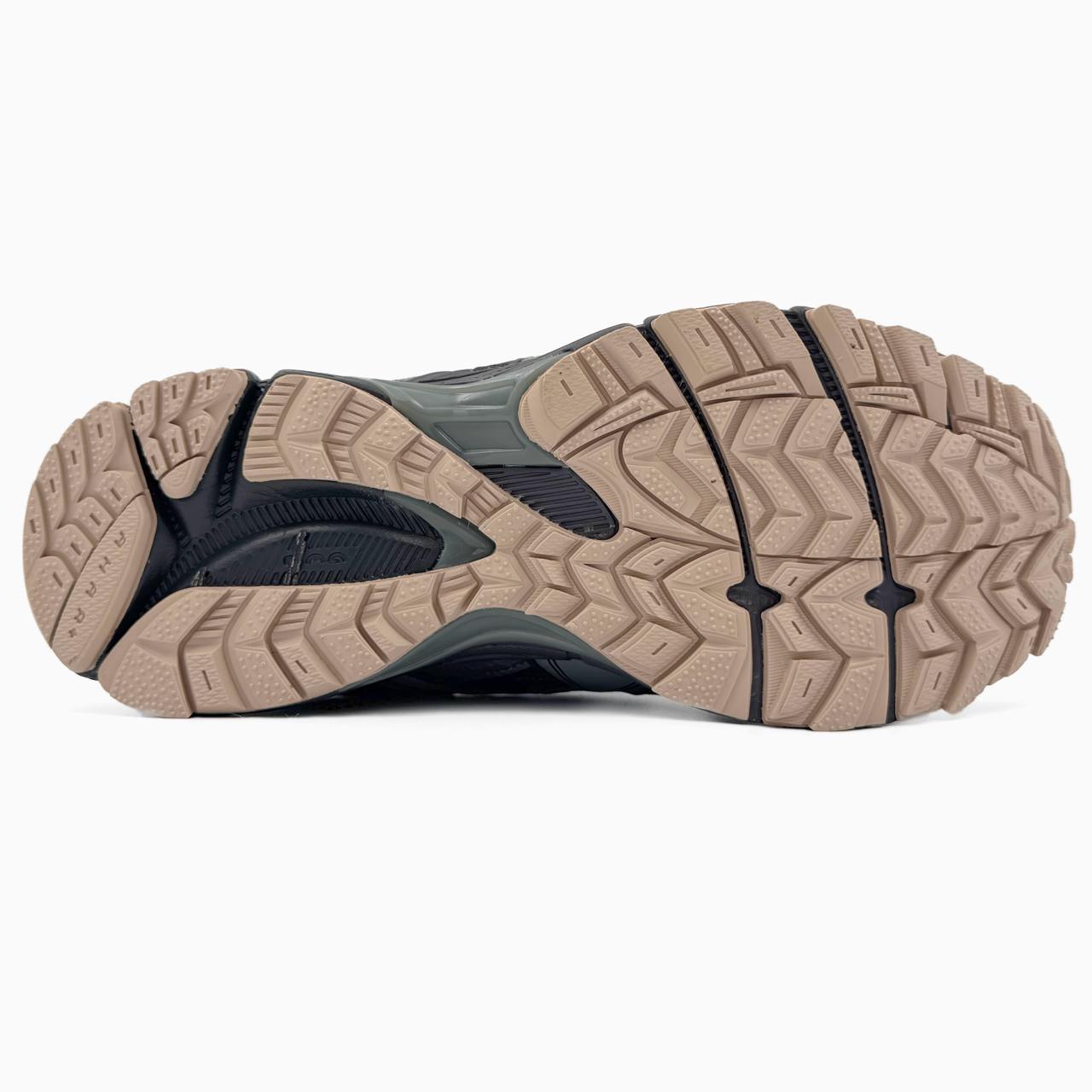 Asics Gel-Kahana 8 Black Grey Green Fur (хутро)