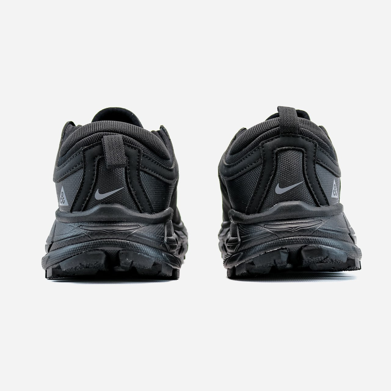 Nike ACG Black