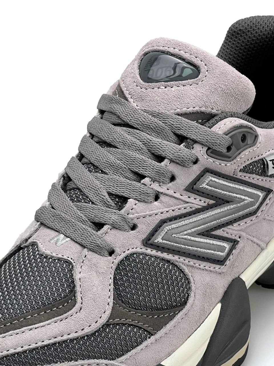 New Balance 9060 Grey Beige