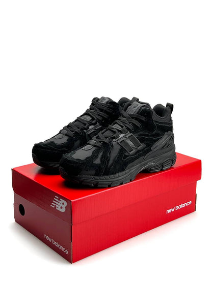 New Balance 1906D Black Fur