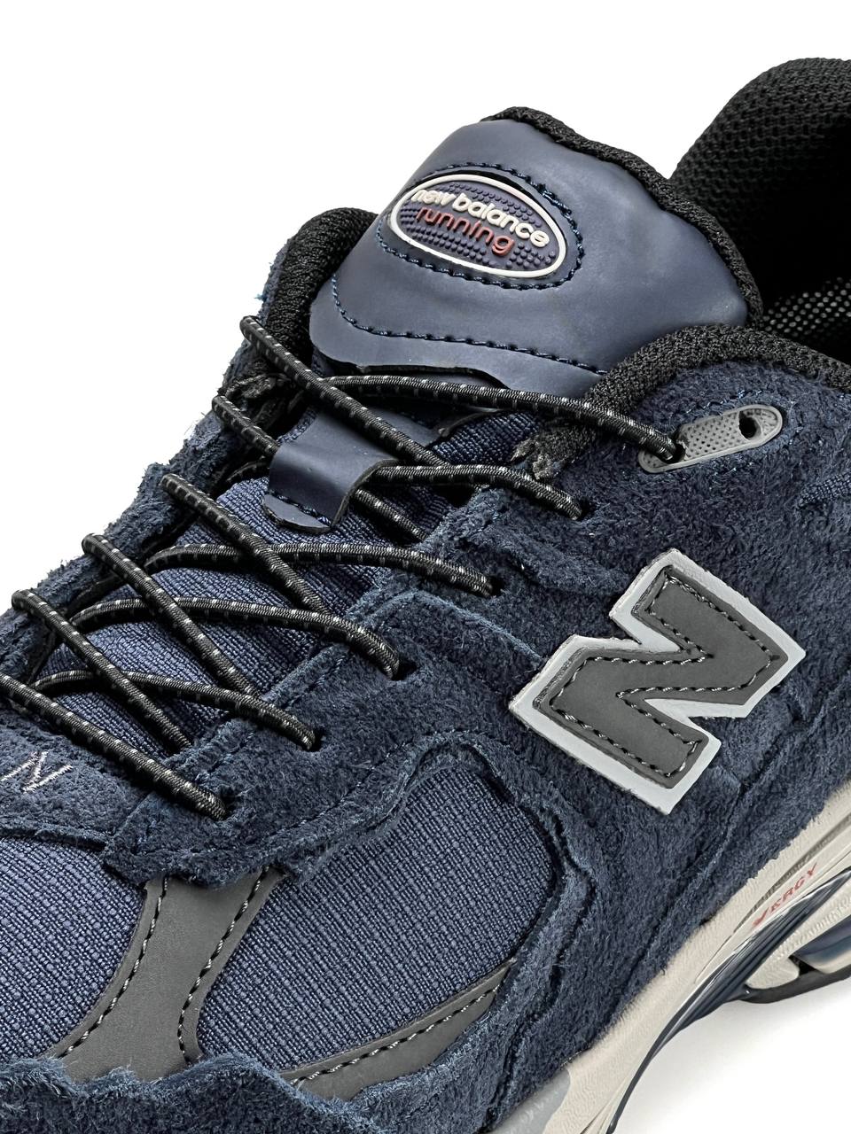 New Balance 2002R Gore-Tex Navy