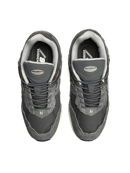 New Balance 2002R Gore-Tex Grey