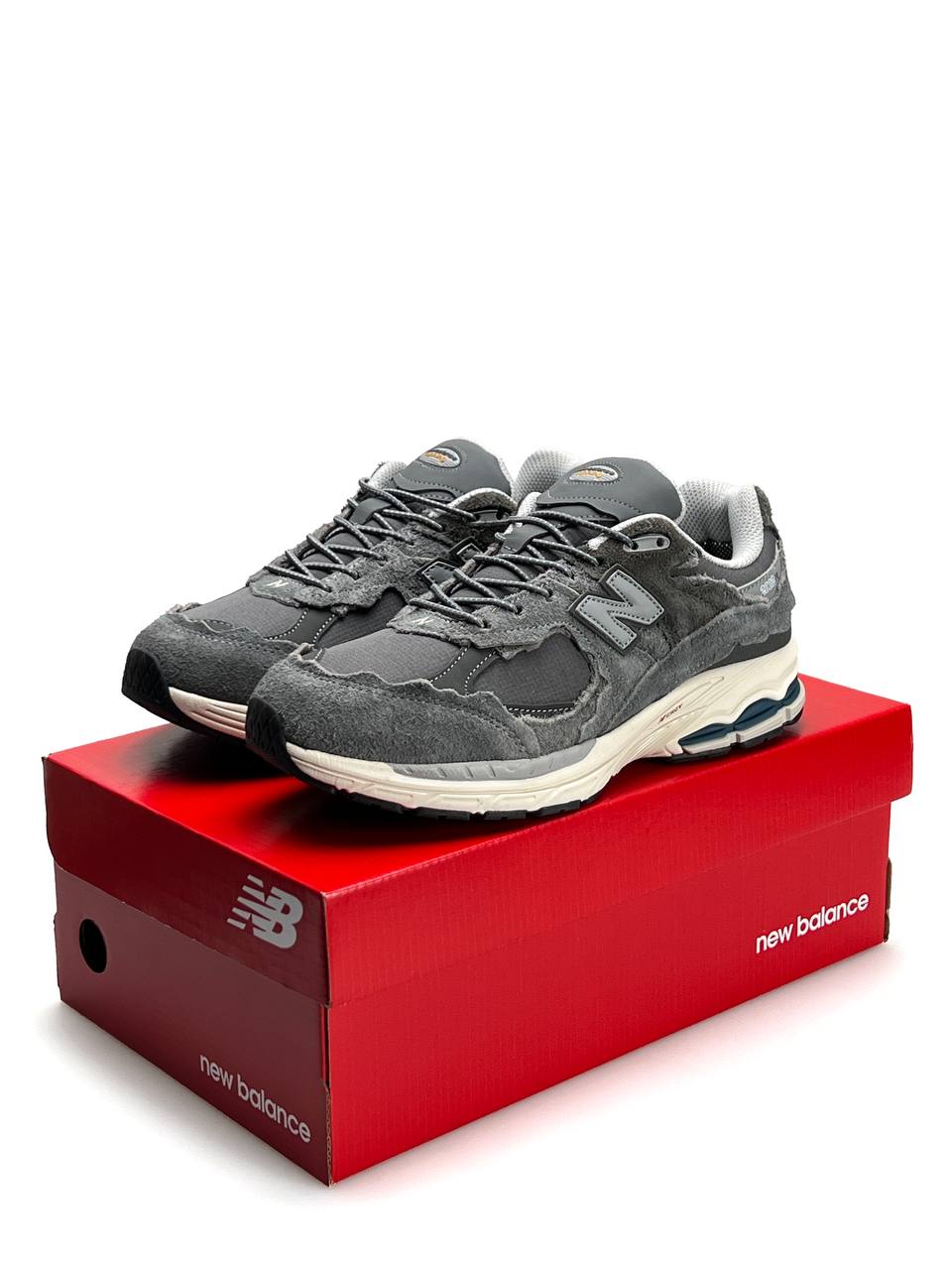 New Balance 2002R Gore-Tex Grey