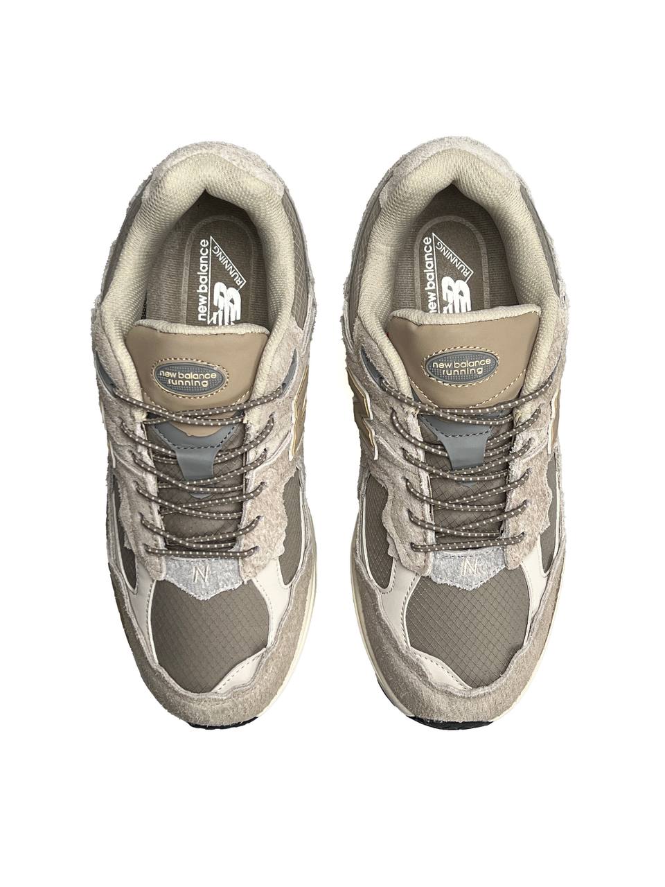 New Balance 2002R Gore-Tex Beige Brown
