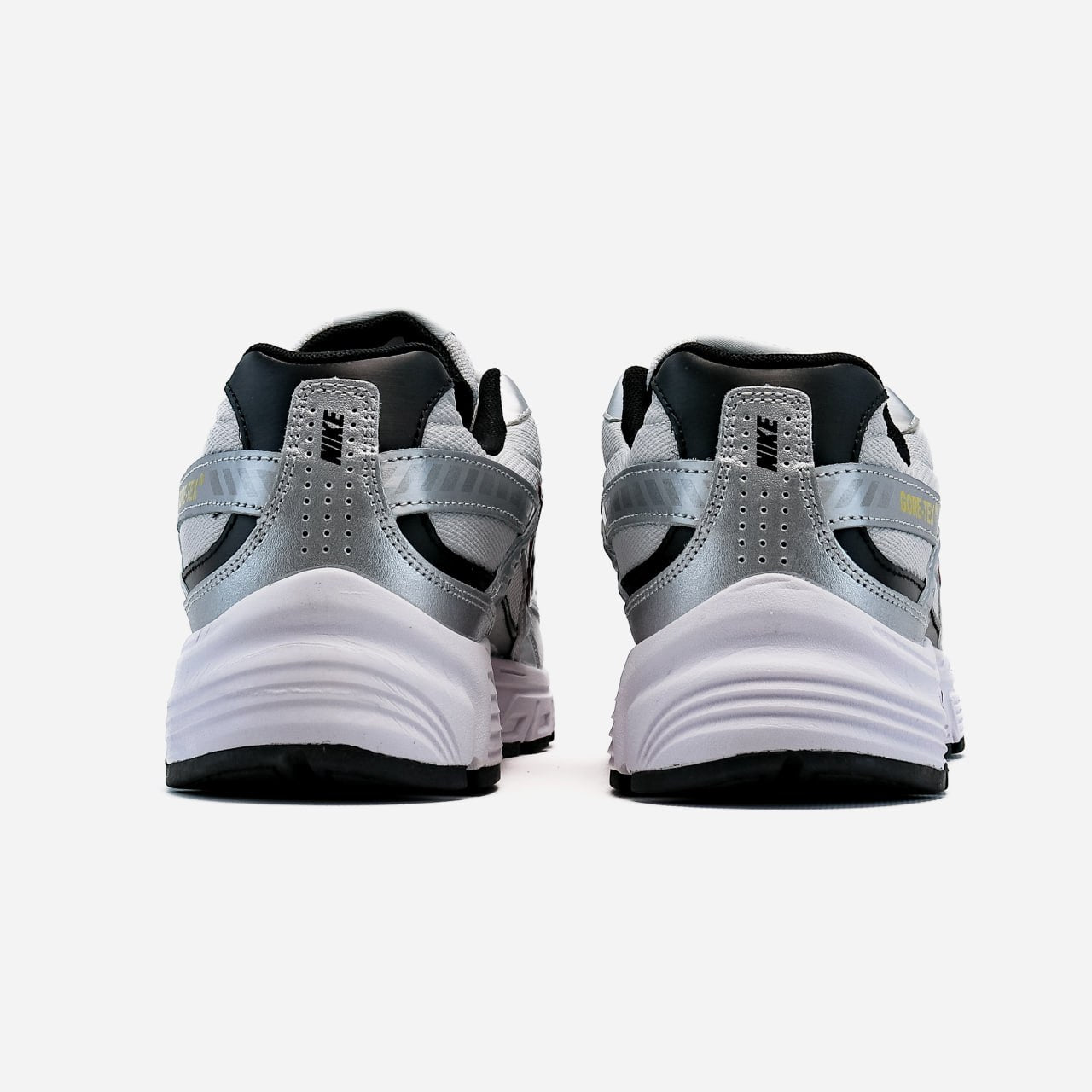 Nike Initiator Termo Gore-Tex Silver