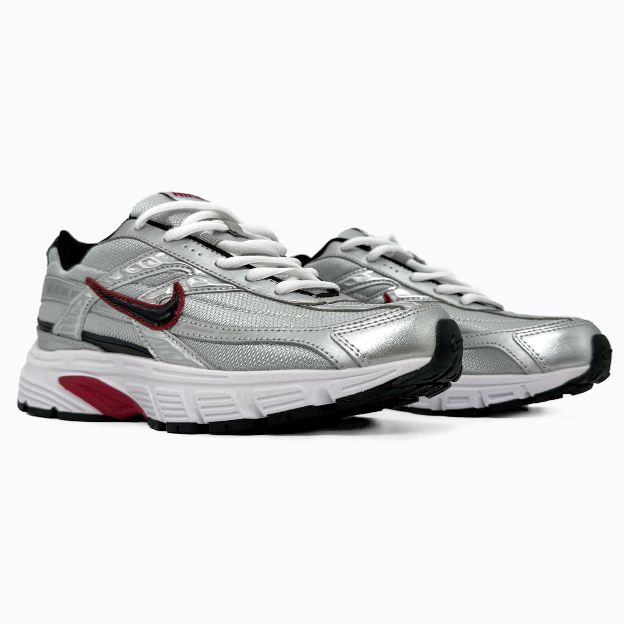 Nike Initiator Silver Red