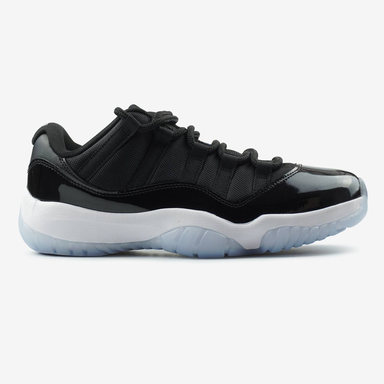 Jordan Retro 11 Low Space Jam