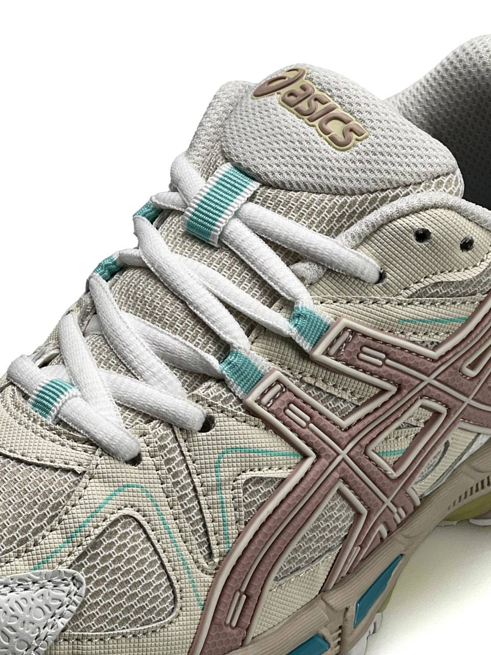 ASICS Gel-Kahana 8 Beige Pink Mint