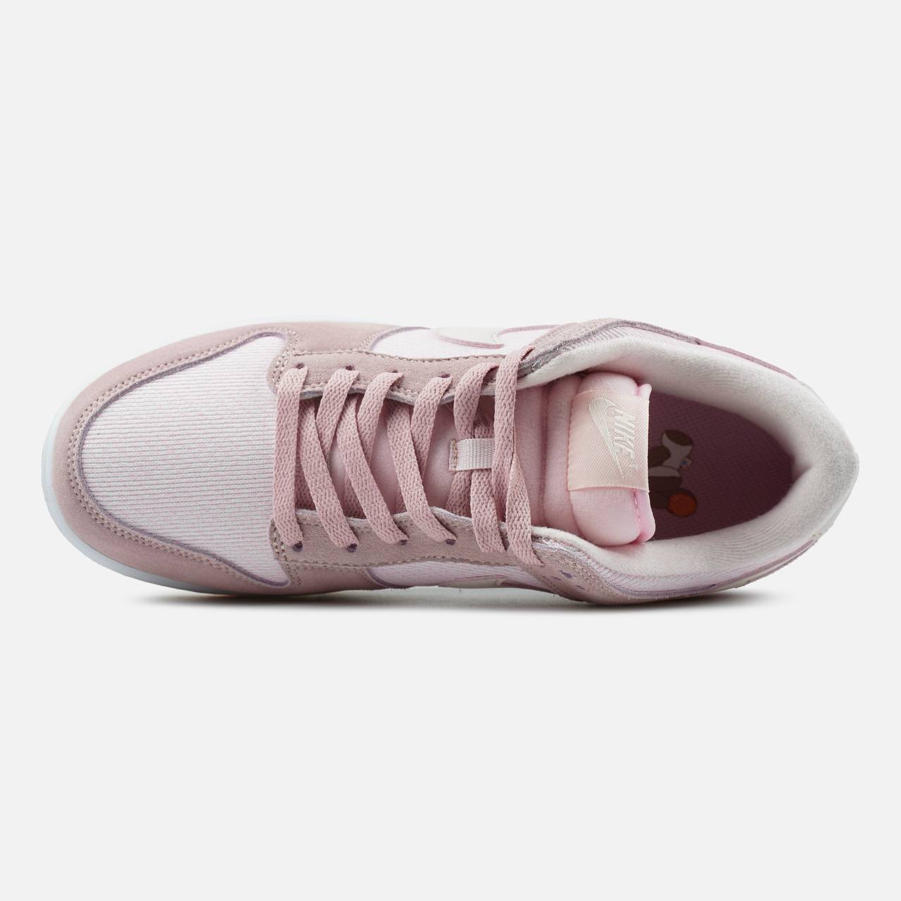 Nike SB Dunk Low Teddy Bear Pink