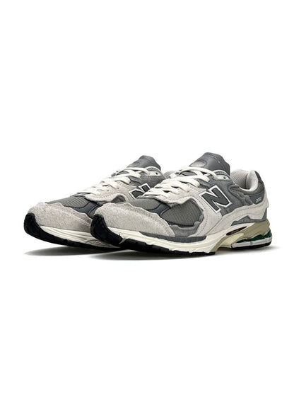 New Balance 2002R Light Grey Green