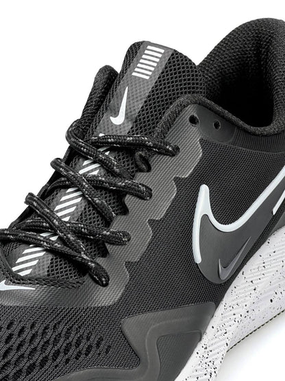 Nike Air Zoom Winflo 8 Shield Black White Space