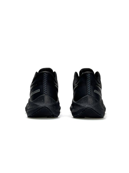 Nike Air Zoom Winflo 8 Shield All Black Space