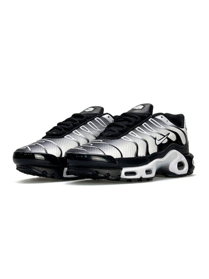 Nike Air Max Plus White Black Gradient