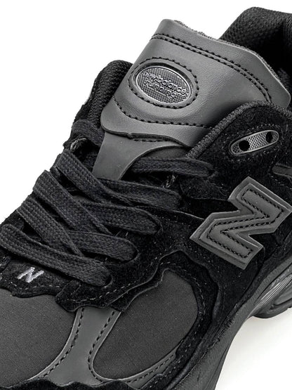 New Balance 2002R All Black