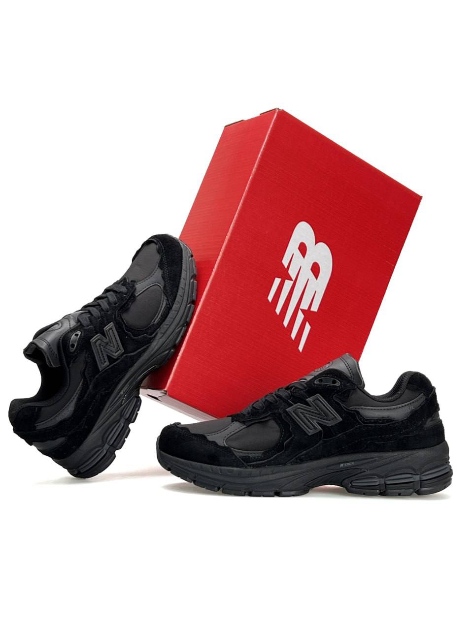 New Balance 2002R All Black