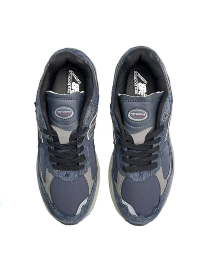 New Balance 2002R Navy