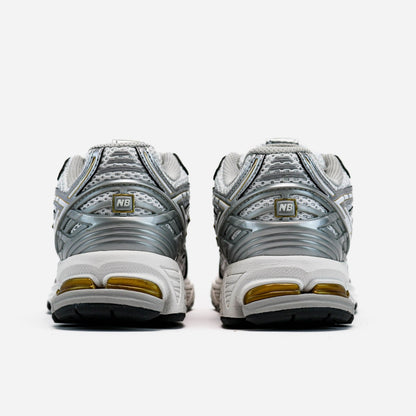 New Balance 1906R White Silver Metallic