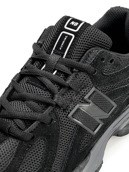 New Balance 1906R New Black Grey