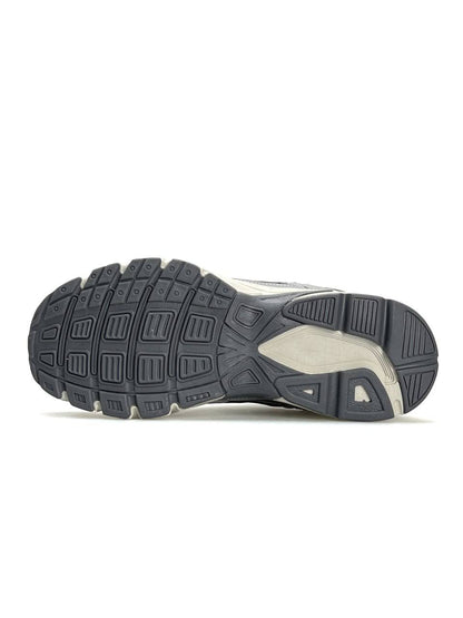 Nike Initiator Grey