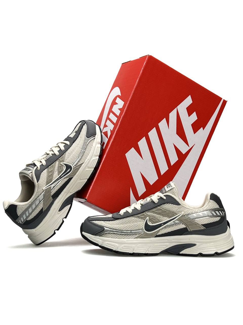Nike Initiator Beige Grey