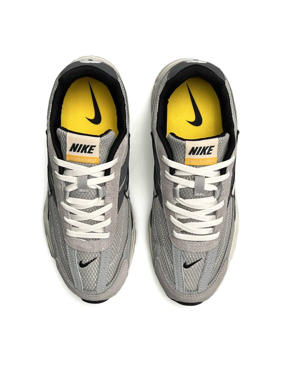 Nike Initiator Light Grey