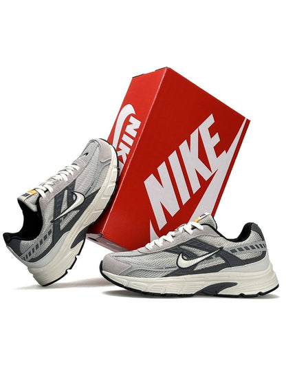 Nike Initiator Light Grey