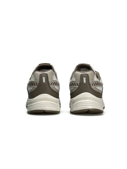 Nike Initiator White Brown