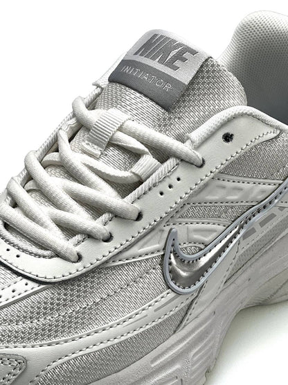 Nike Initiator All White