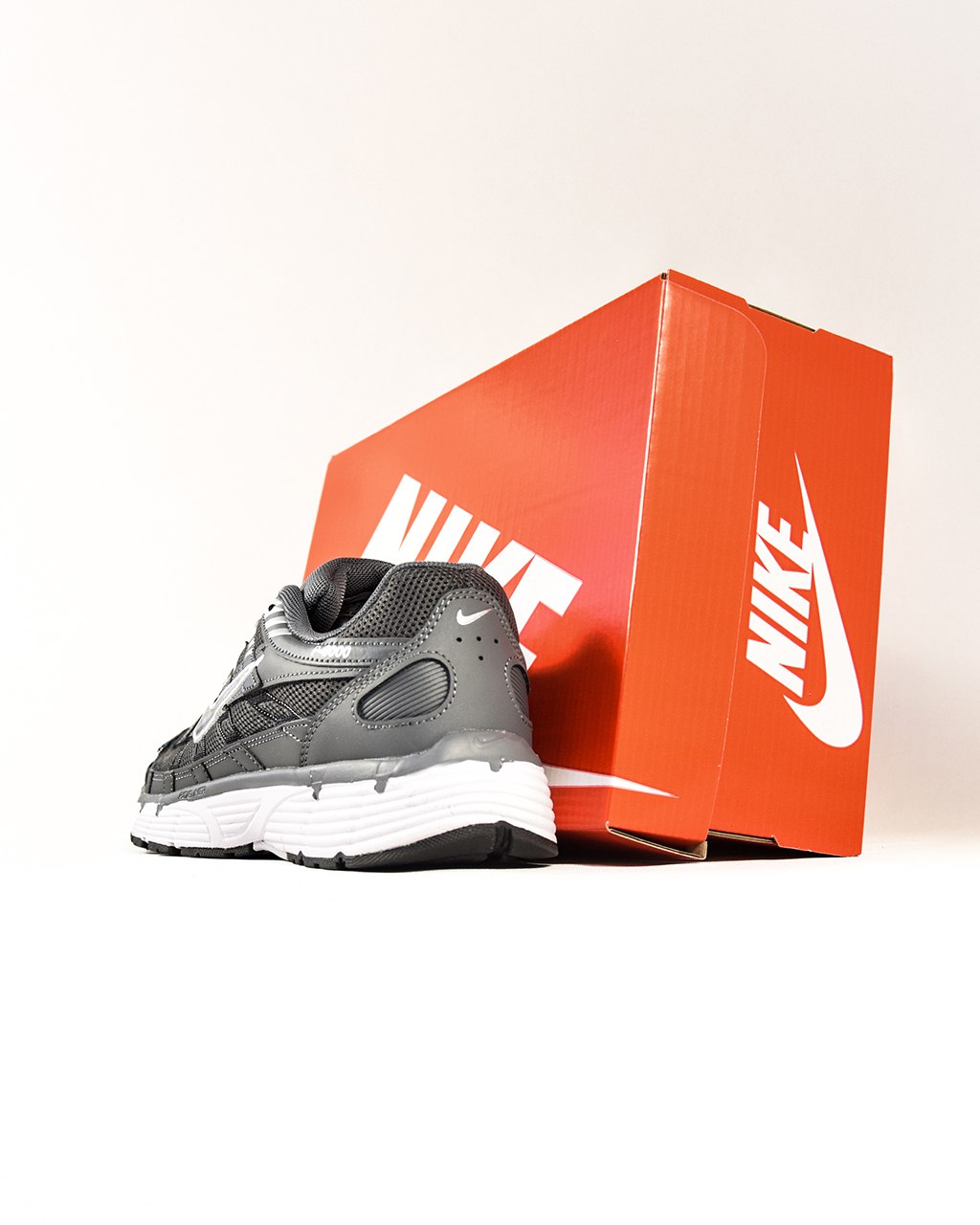 Nike P-6000 Dark Gray